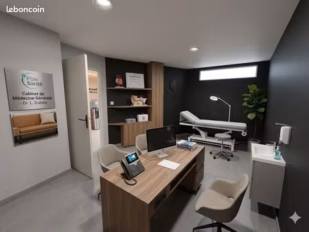 à louer local professionnel au sein du pôle santé henri arnault saint sulpice
