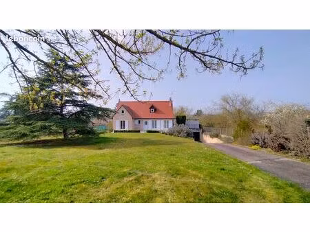 maison 7 pièces + terrain 2000 m² saint-martin-la-garenne