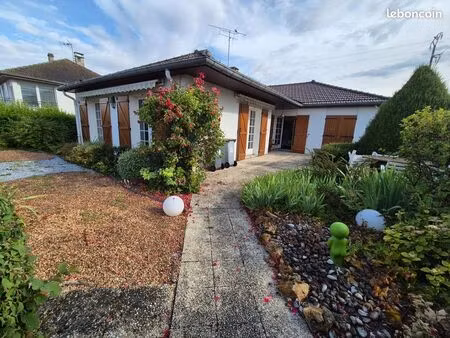 maison 6 pièces 130 m²