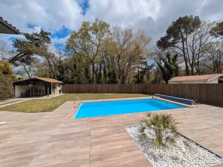 canejan bourg – maison individuelle de plain-pied entièrement rénovée – piscine – vue forê