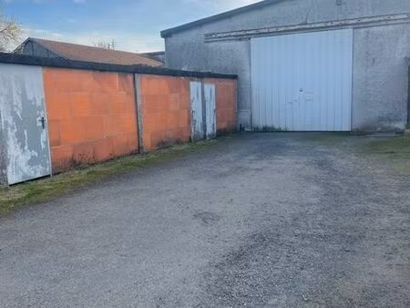 location immobilière 85600