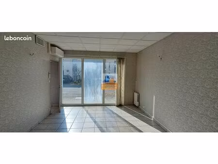 local 62 m² bouguenais