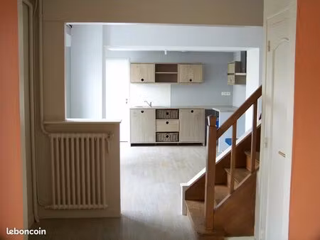 maison à louer à evron