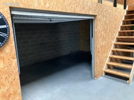 garde meuble / box stockage