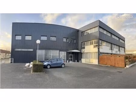 vente en credit vendeur possible - bureaux de 65m² à 700m²
