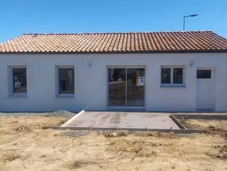 location maison neuve