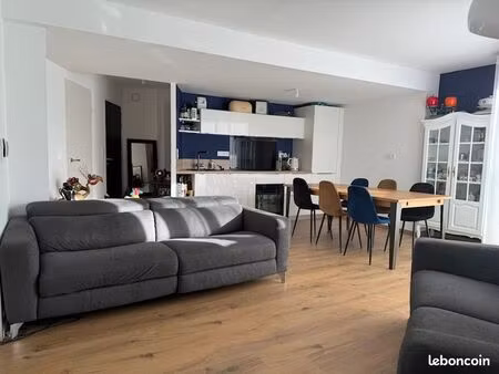 t3 madeleine champ de mars