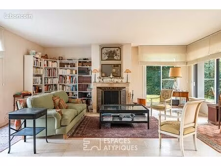 maison 8 pièces 227 m²