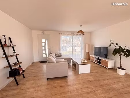 maison 4 pièces 82 m²