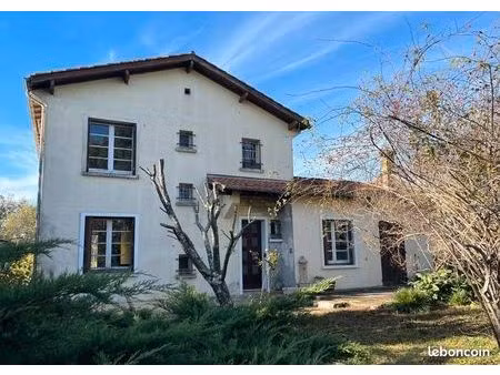 maison familiale traditionnelle 113m² à rénover