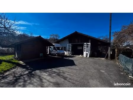 terrain constructible a vendre