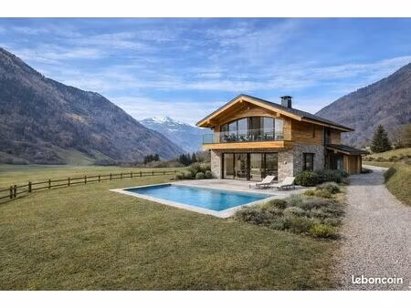 maison 5 pièces 150 m²