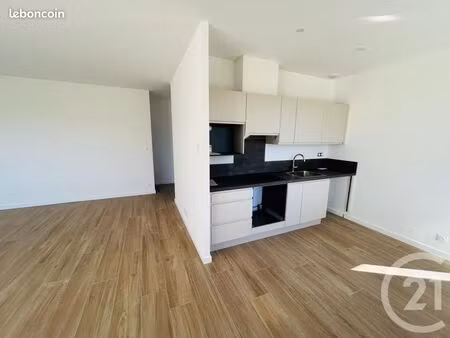 maison 3 pièces 64 m²