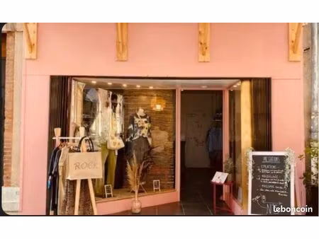 local commercial - emplacement premier choix - cœur de ville