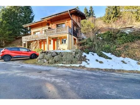 chalet 8 pièces 165 m²