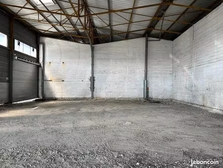 local d'activité 500 m²