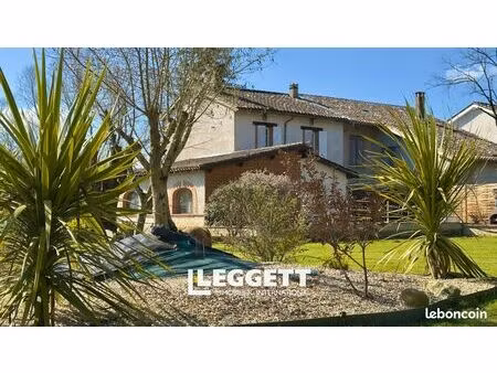maison 5 pièces 140 m²