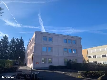 bureaux de 24 et 57 m2 parc des glaisins annecy le vieux