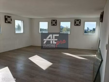 bureaux 169 m² trignac