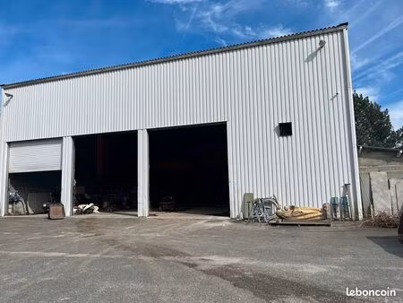 atelier 250 m² saint medard d eyrans