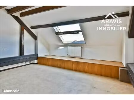 studio 1 pièce 27 m²