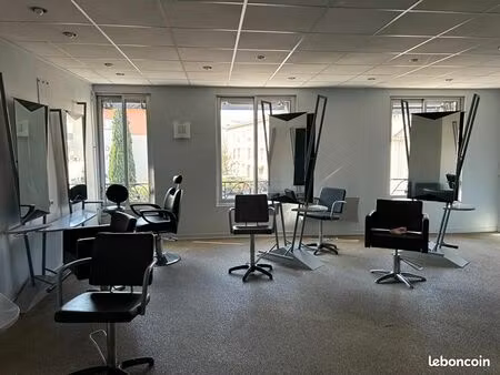 bureaux 90 m²