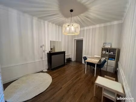 salle à louer dans cabinet pluridisciplinaire - mardi et samedi