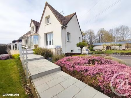 maison 6 pièces 140 m²