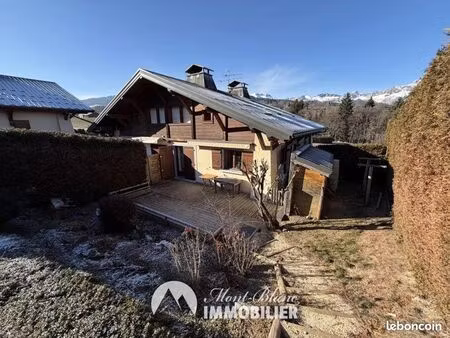 appartement t3 en duplex avec terrasse et jardin privatif