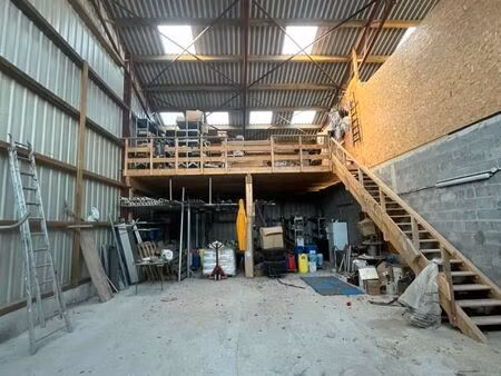 location d'un hangar