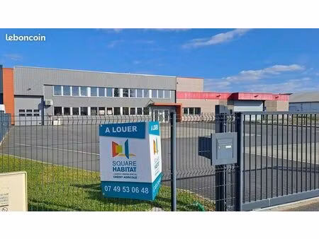 local commercial 550 m²