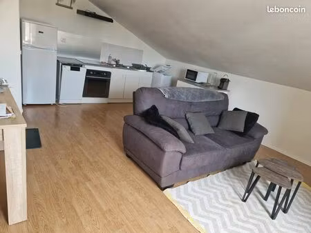 t2 meublé 32 m² (45 m² au sol)évry-courcouronnes – proche faculté