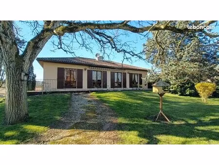 maison 8 pièces 179 m²