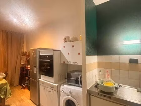 vends t1 meublé 30 m² avec locataire quartier cathédrale