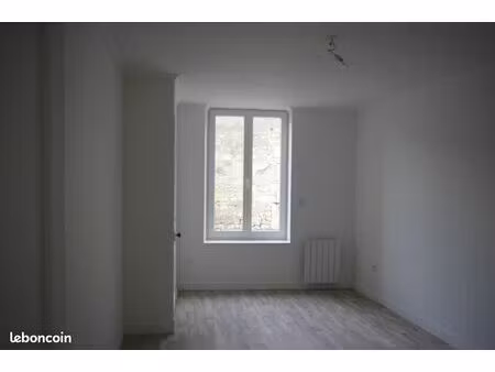 loue maison de ville