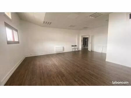 bureaux 70 m² limoges