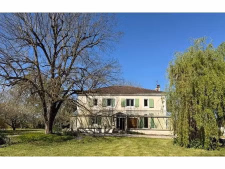 vente maison 8 pièces 256 m² bias (47300)