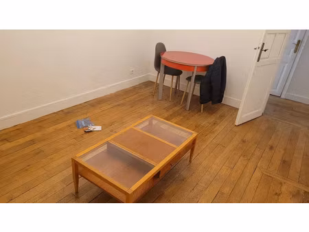 location meublée appartement 2 pièces 38 m² à clichy (92110)  1 150 €