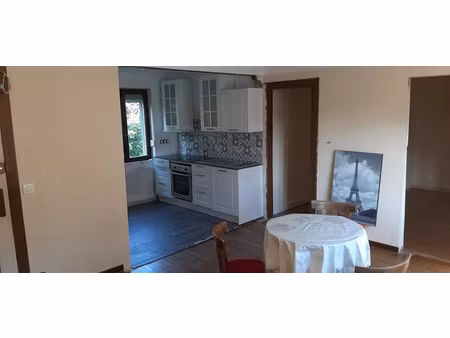 location meublée appartement 3 pièces 67 m² à thionville (57100)  950 €