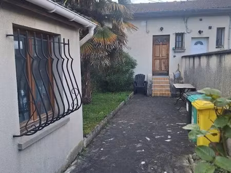 location maison 2 pièces 34 m² à bonneuil-sur-marne (94380)  750 €