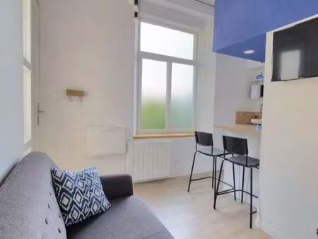 studio meublé optimisé - coin nuit mezzanine - 13m2 - 490 charges comprises