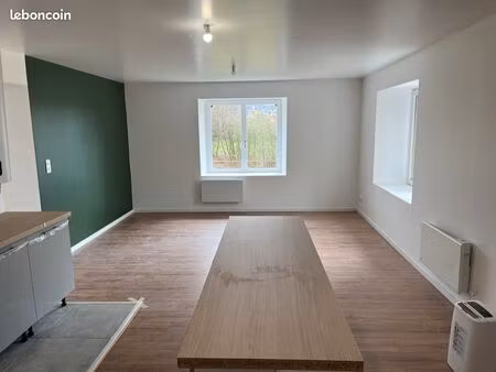 t2/t3 rénové 60 m² – fougerolles - meublé possible
