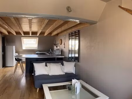 t2 rue clovis hypercentre reims