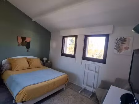 location chambre jour ou mois