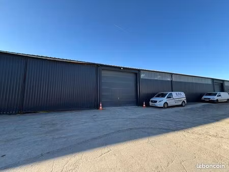 locaux à louer proche libourne / n89 / montussan