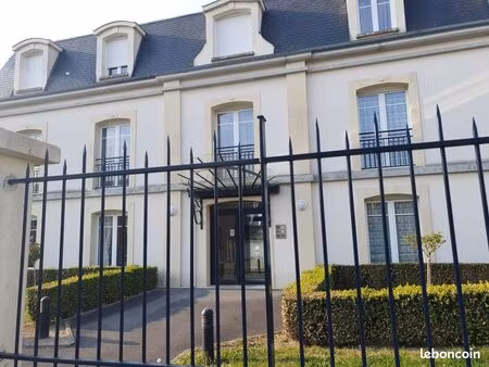 t3-83m2 standing+jardin 90m2+terrasse 25m2+garage+parking