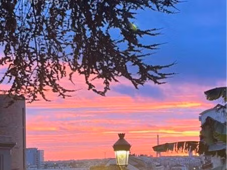 location emplacement de parking avec possibilité de borne de recharge