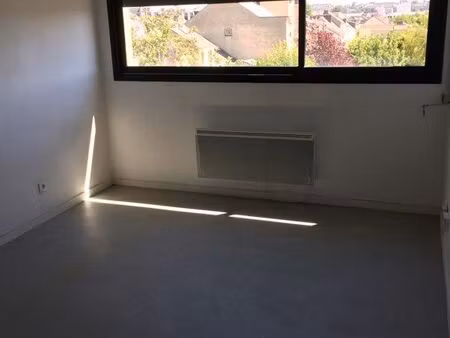 studio à louer sur le mans proche de l’université