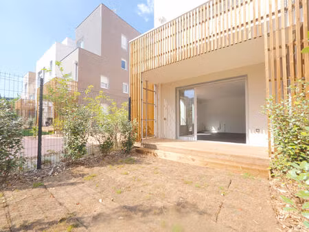 appartement esprit maison 4 pièces de 70 01 m2 loi carrez