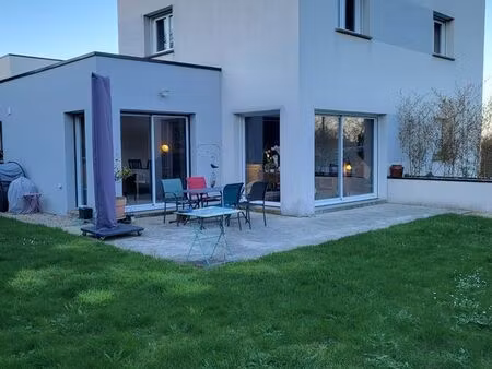 maison a louer plourhan a l'annee